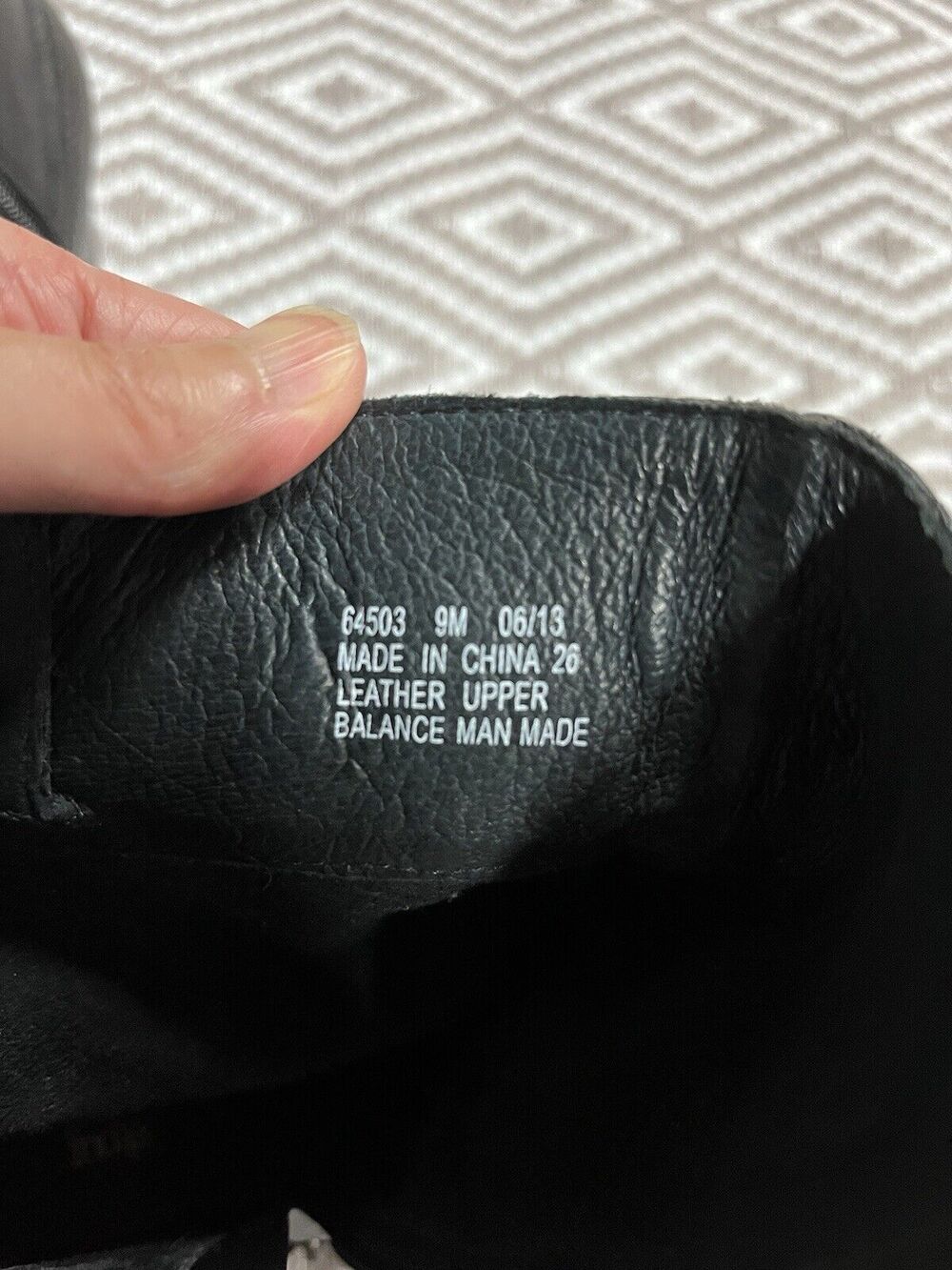 Clarks Indigo Women's Black Ankle Leather Boots 64503 Zip Up Sz 9M EUC - Picture 9 of 12